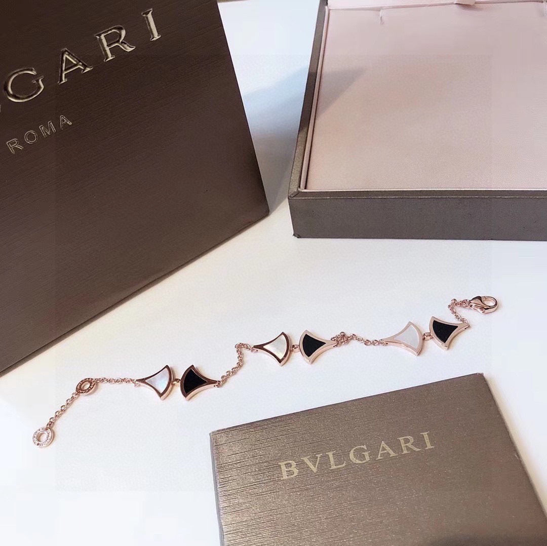 BVLGARI Divas' Dream Bracelet