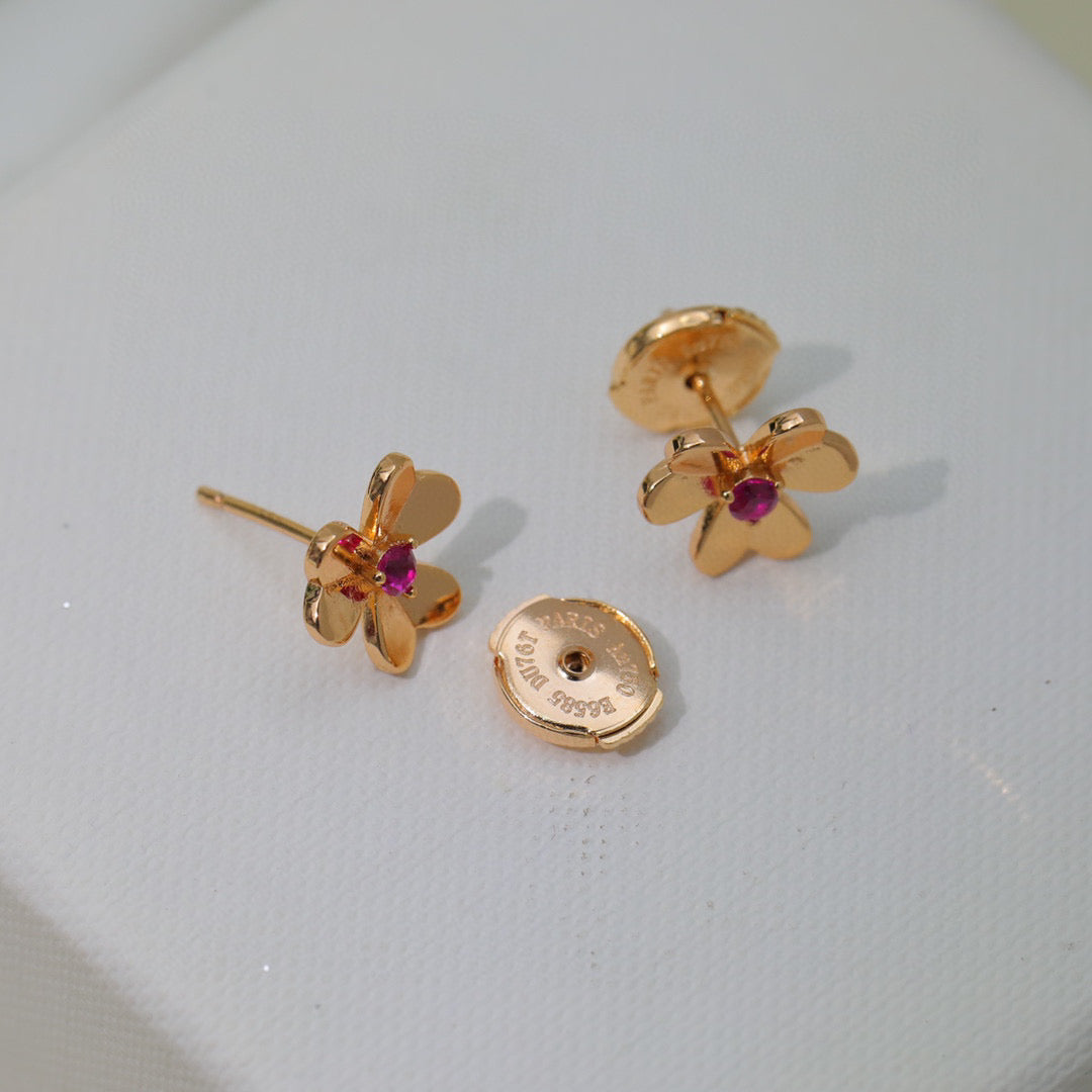 Van Cleef & Arpels Clover Stud Earrings