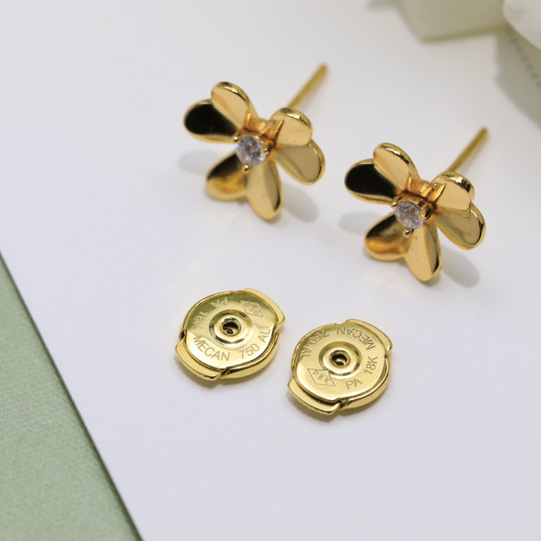 Van Cleef & Arpels Clover Stud Earrings