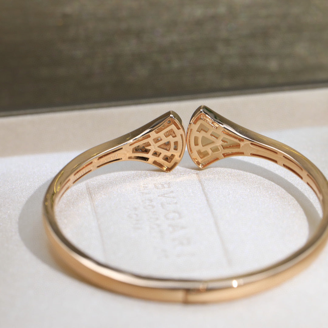 BVLGARI Crystal Divas' Dream Bracelet