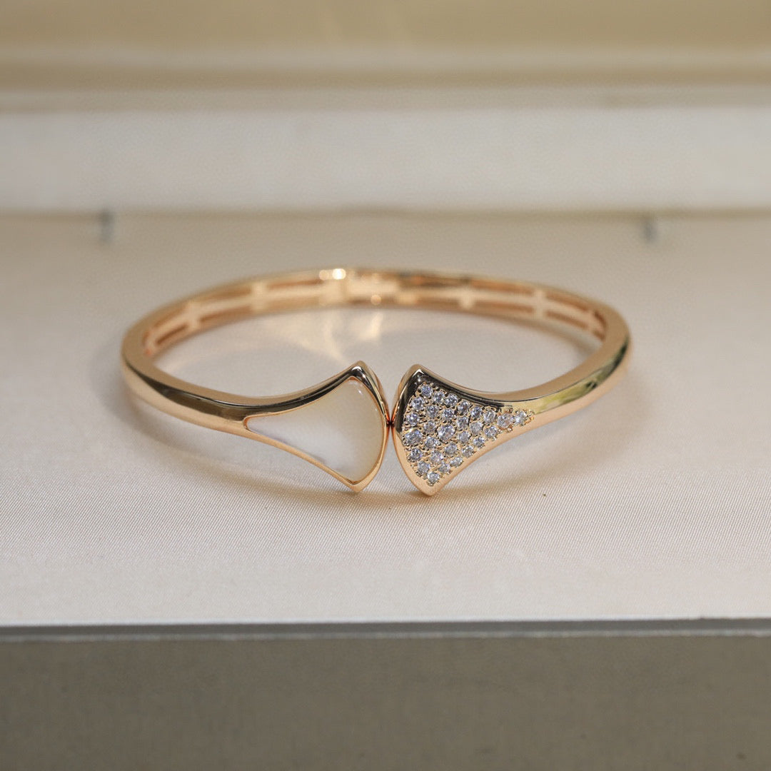 BVLGARI Crystal Divas' Dream Bracelet