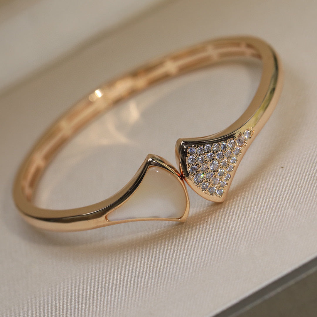 BVLGARI Crystal Divas' Dream Bracelet