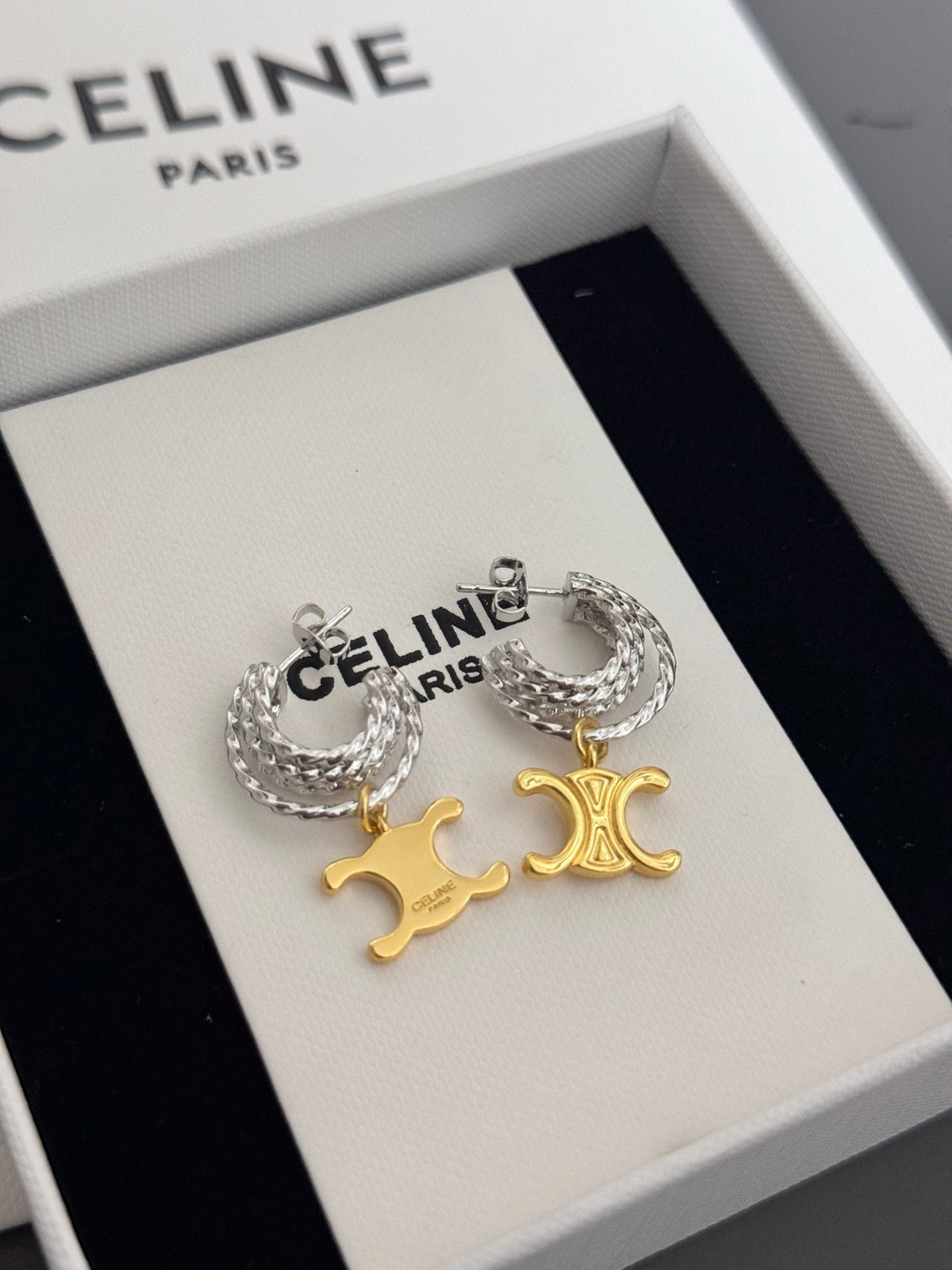 CELINE Earrings