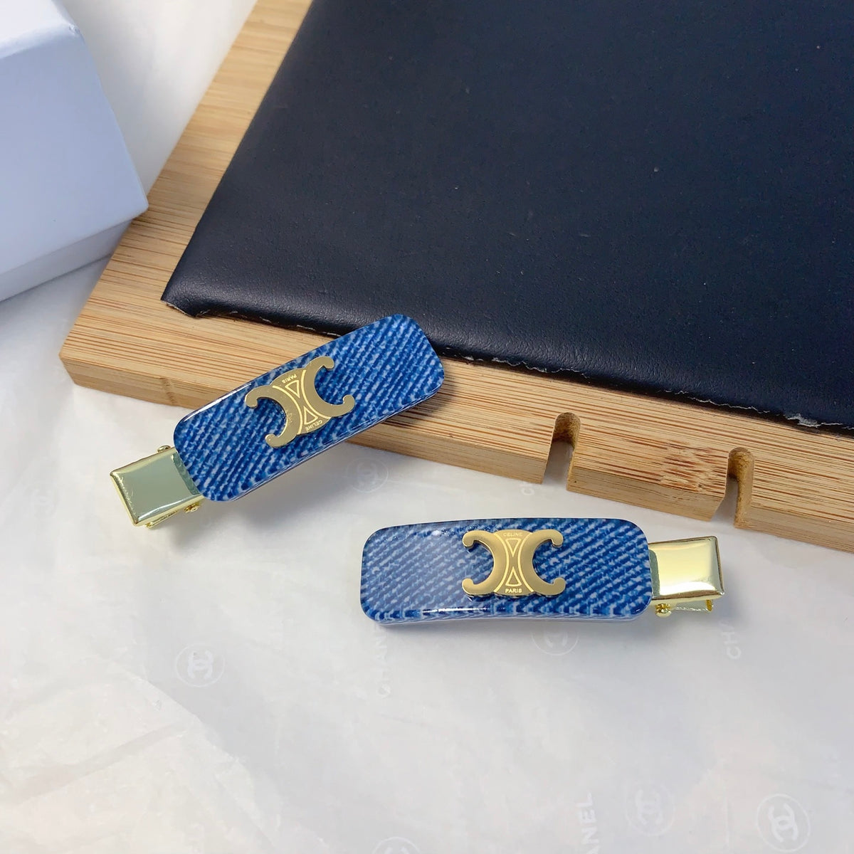 CELINE Claw clip