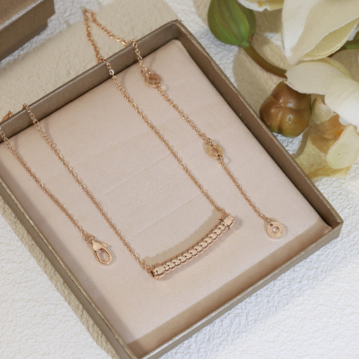 BVLGARI Collarbone Necklace