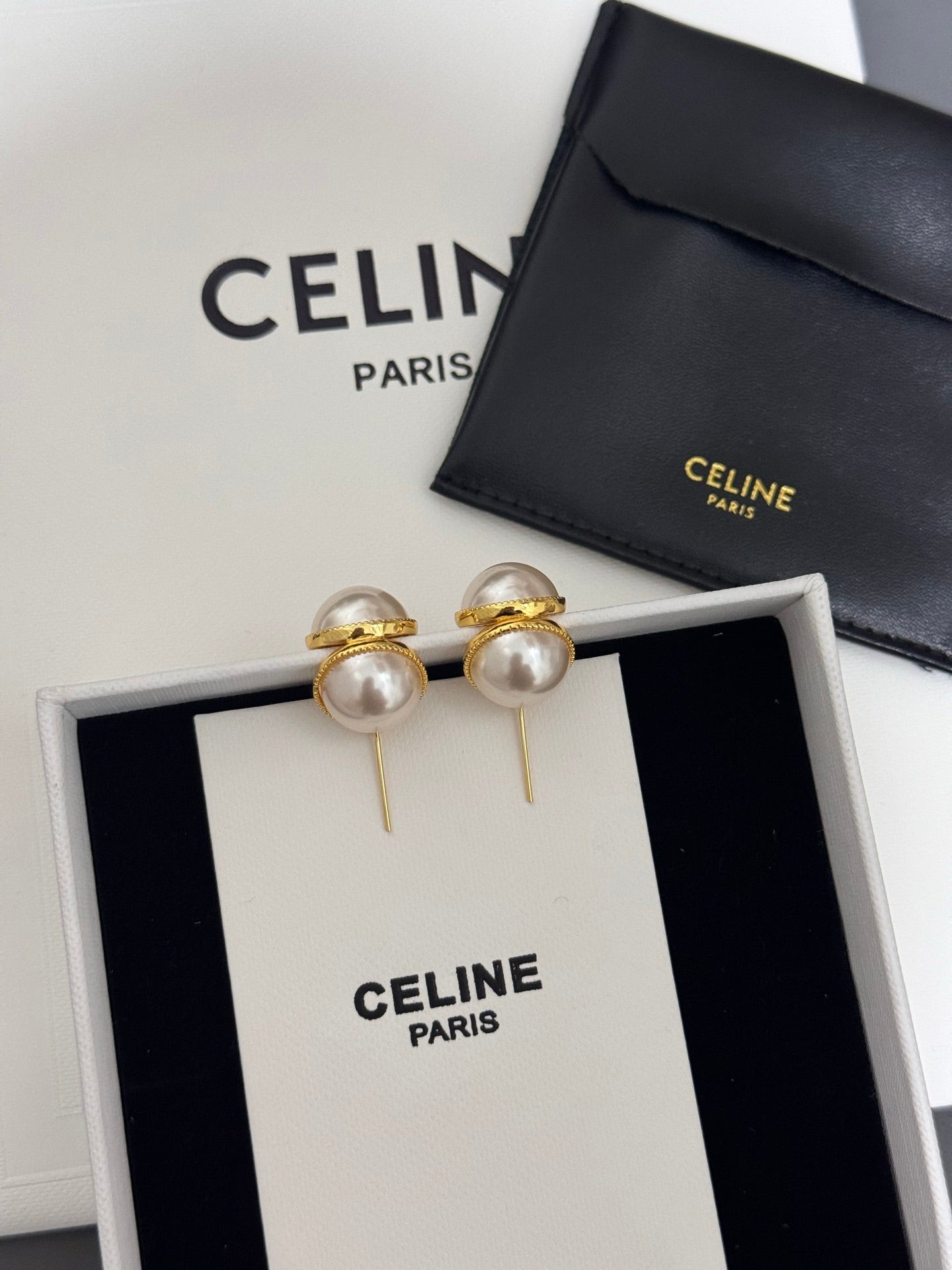 CELINE Earrings