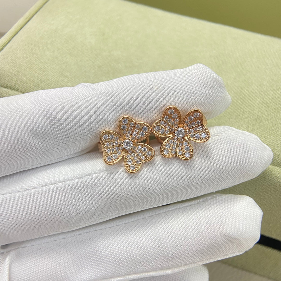 Van Cleef & Arpels Style Three-Flower Full-Diamond Earrings