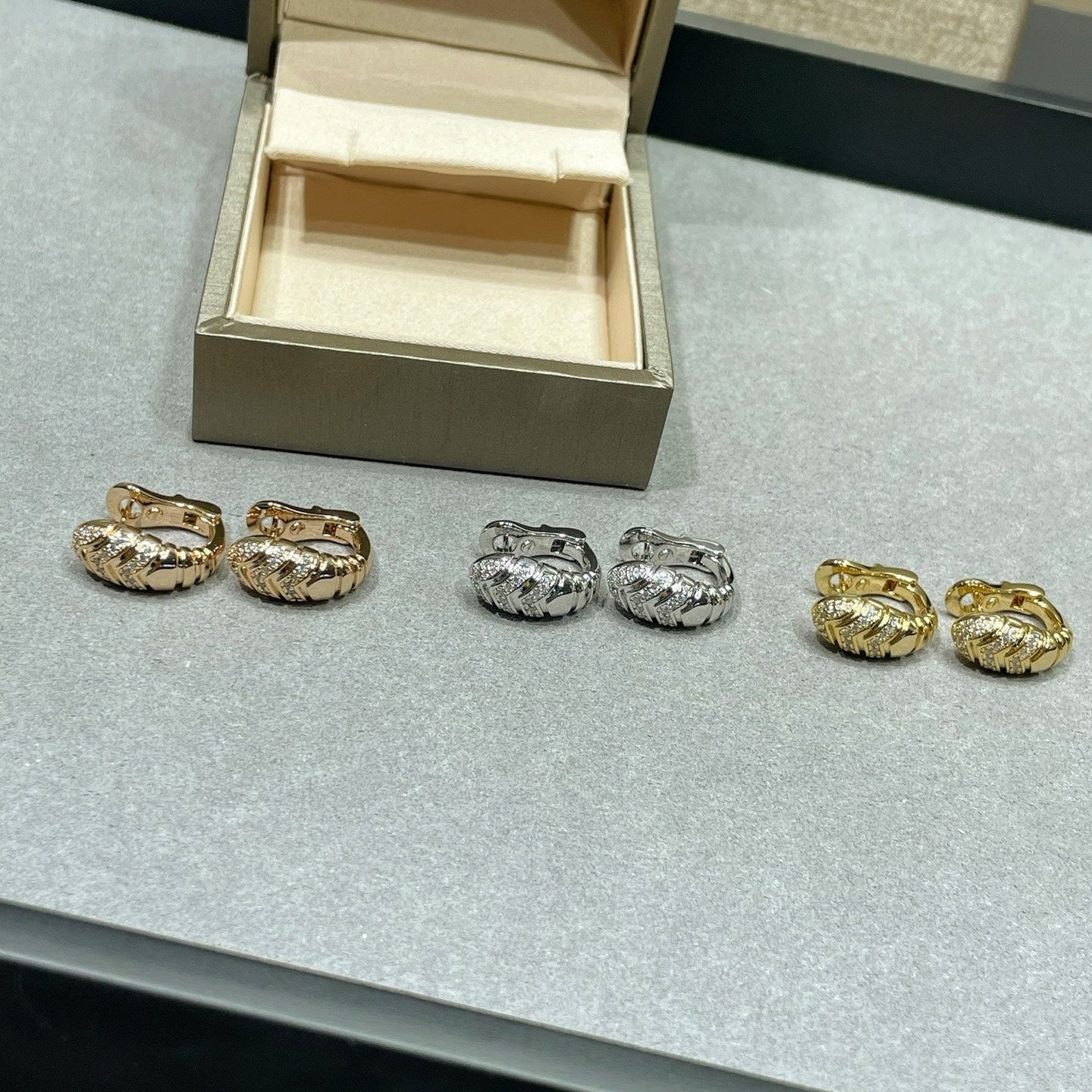 BVLGARI Fashion Accessory