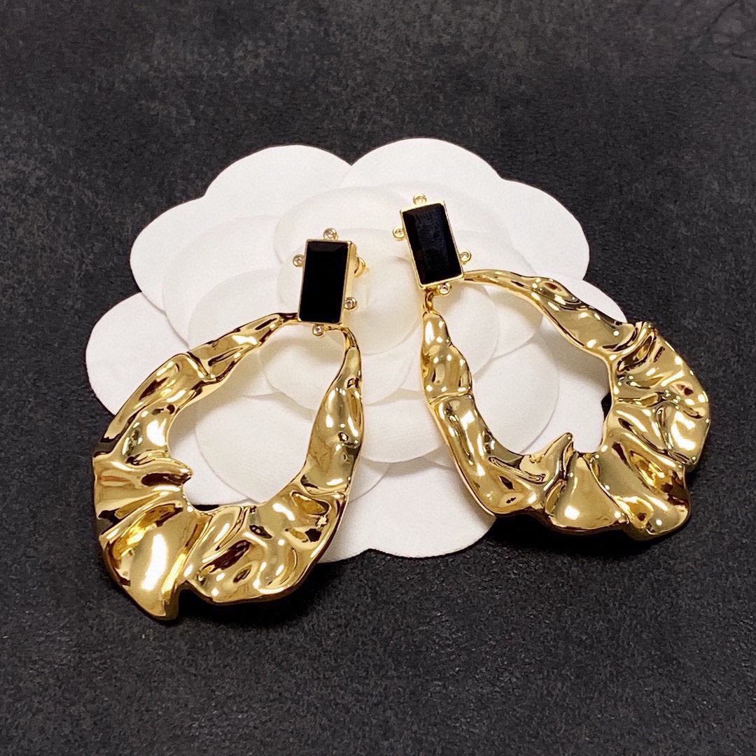 CELINE Earrings