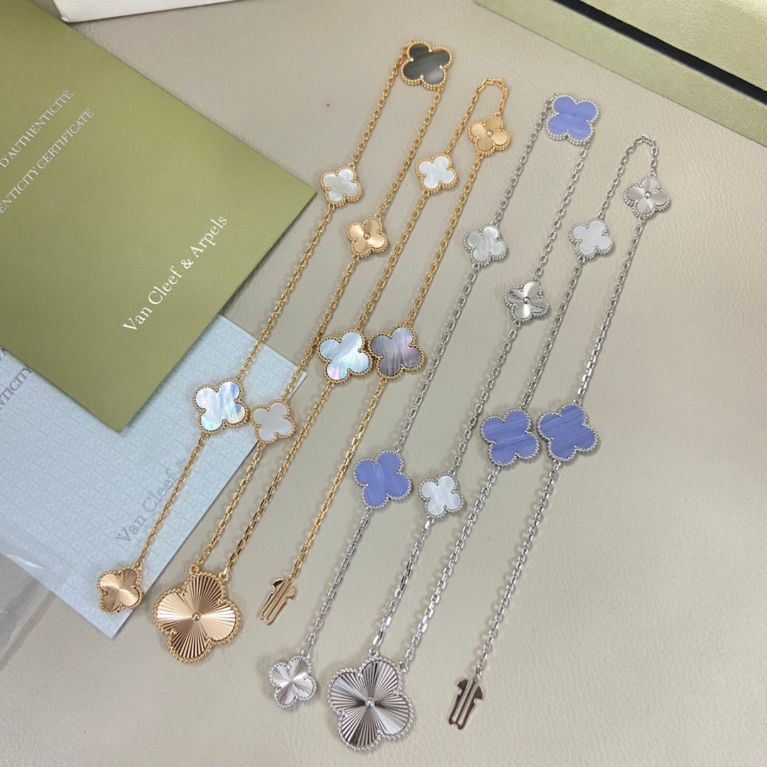 Van Cleef & Arpels Clover Necklace