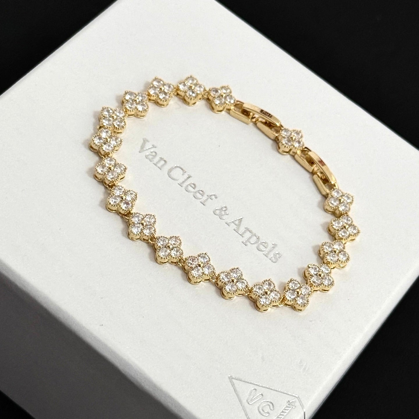 Van Cleef & Arpels Clover Bracelet
