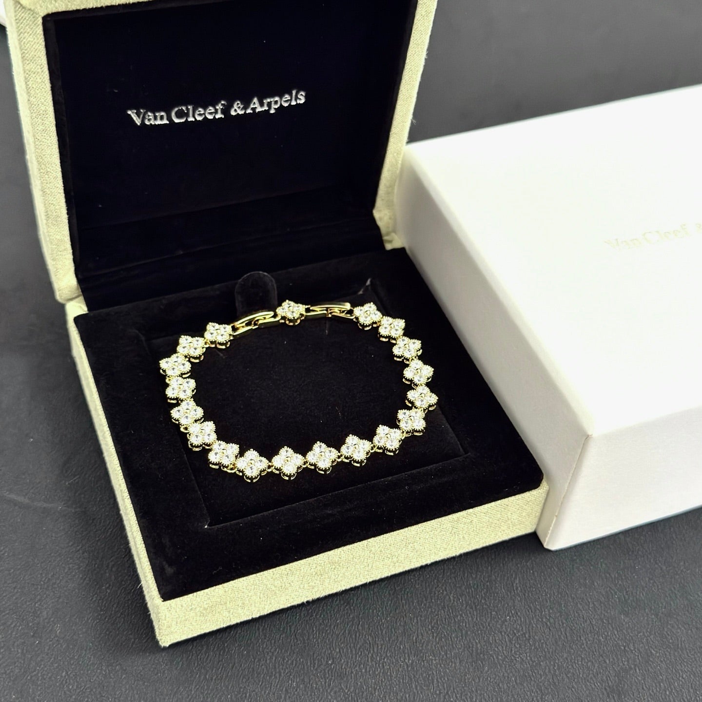 Van Cleef & Arpels Clover Bracelet