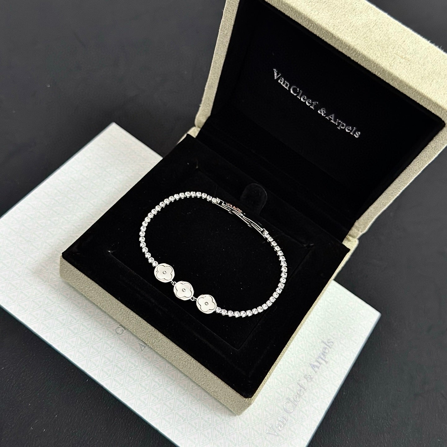 Van Cleef & Arpels Clover Bracelet