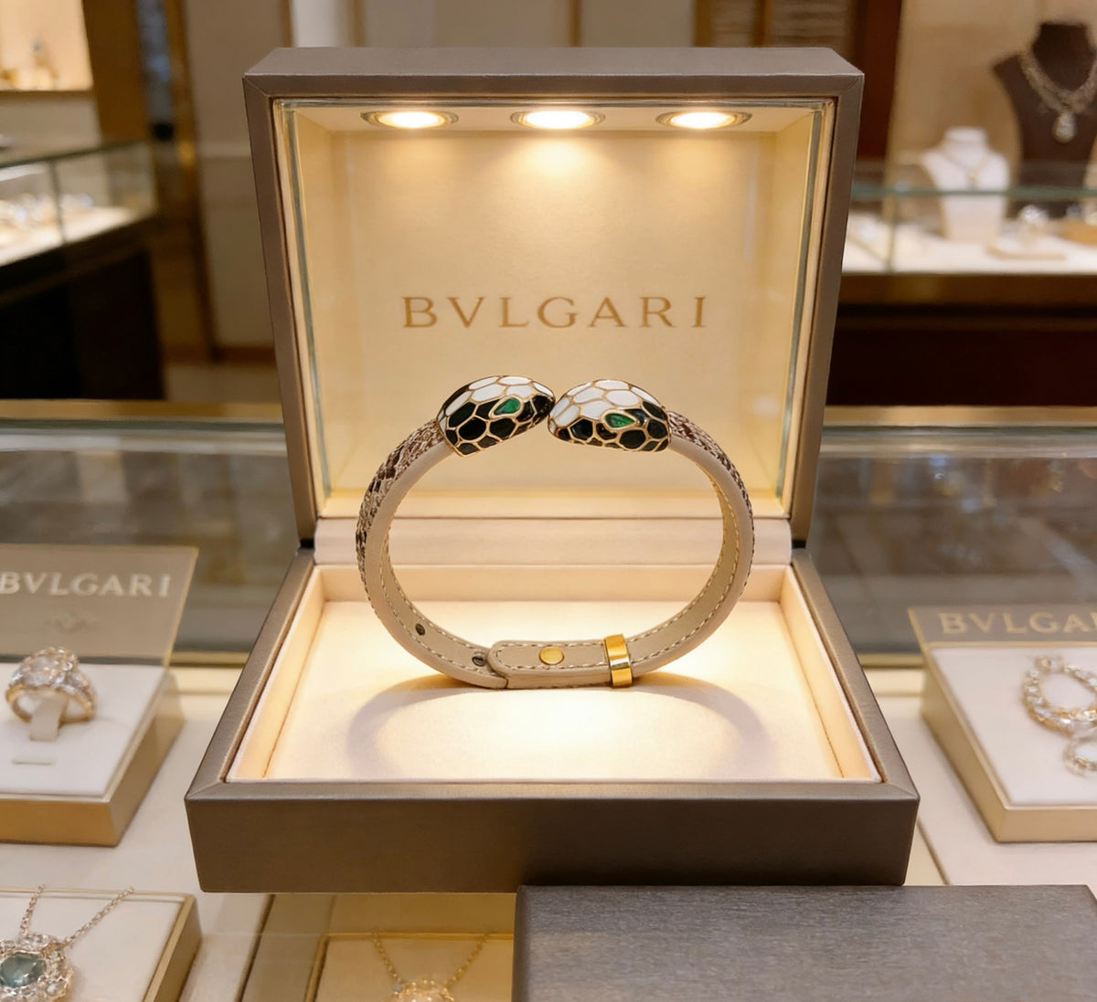 BVLGARI Leather Vintage Necklace