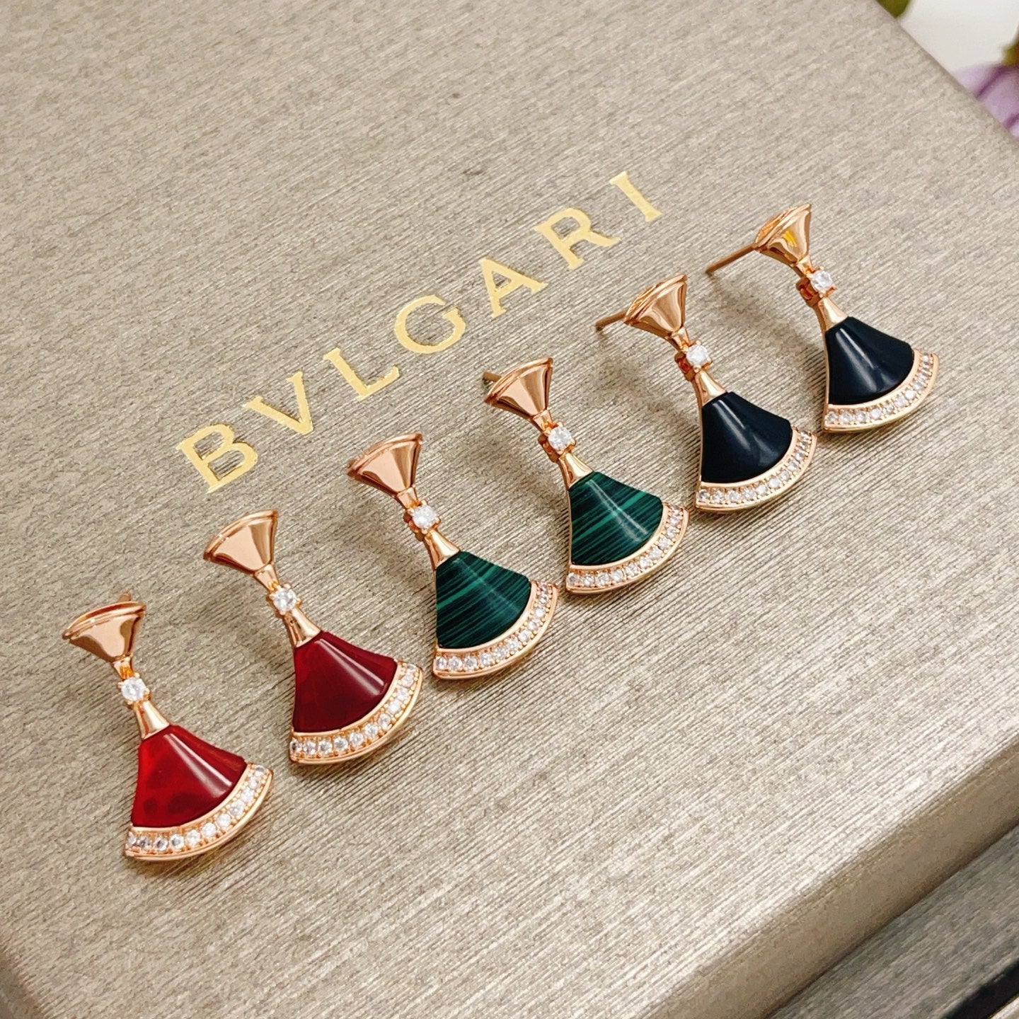 BVLGARI Brass Divas' Dream Earrings