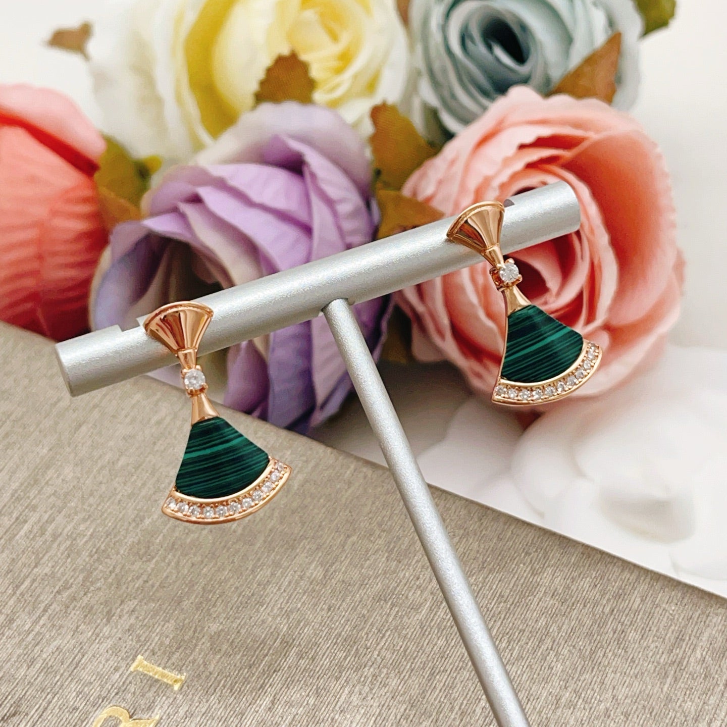 BVLGARI Brass Divas' Dream Earrings