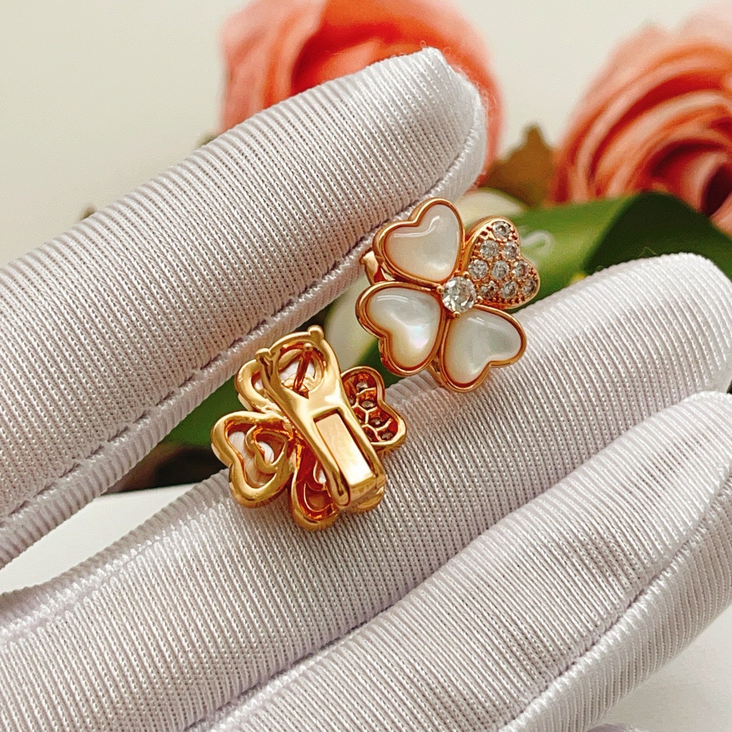 Van Cleef & Arpels-style Clover Stud Earrings