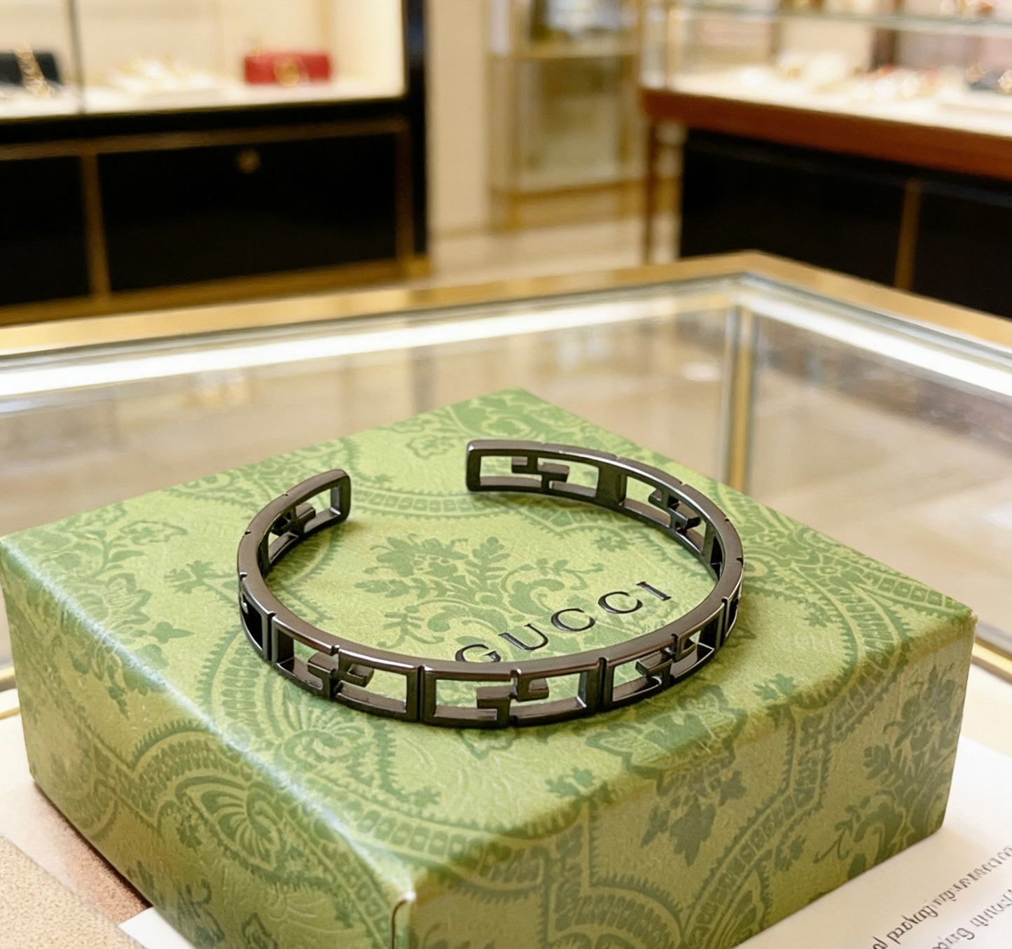 Gucci Vintage Double G Bracelet