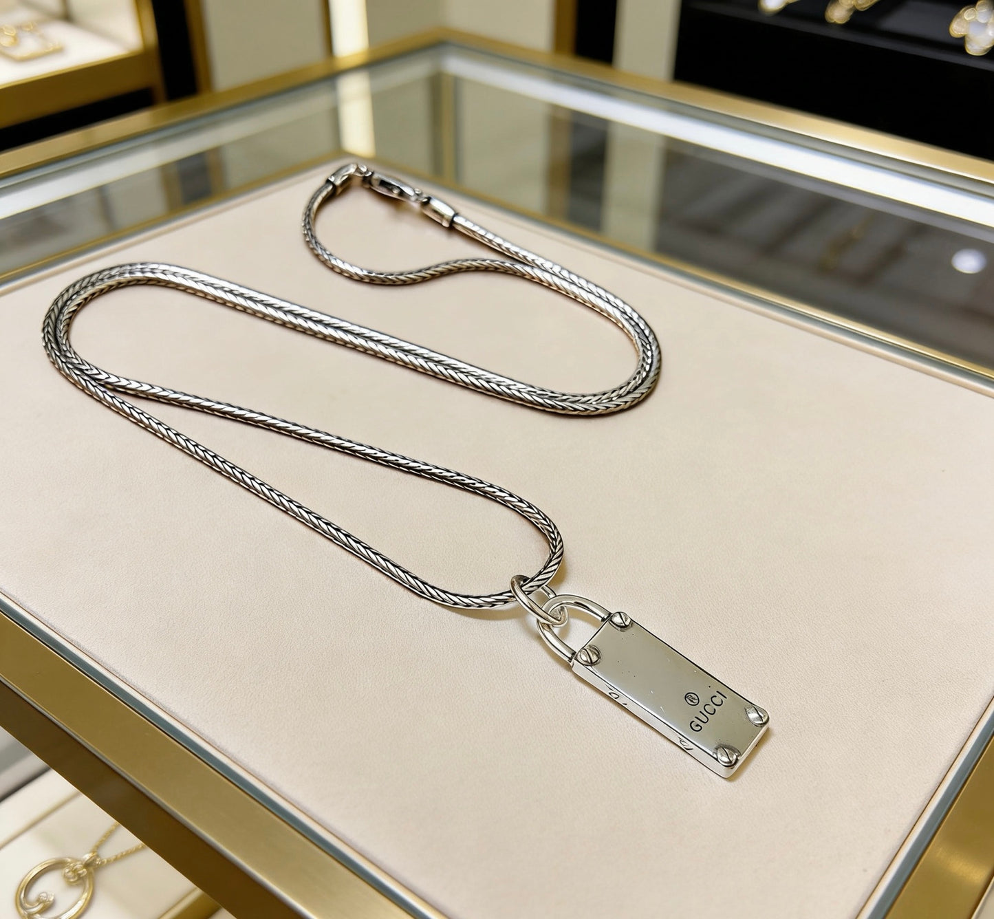 Gucci Vintage Double G Necklace
