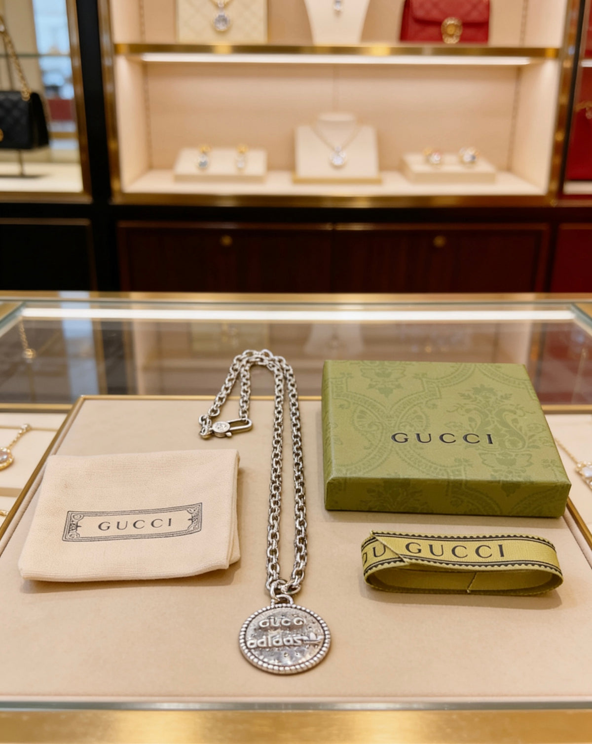 Gucci Vintage Double G Necklace