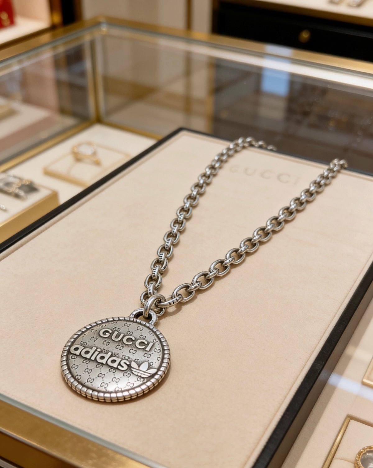 Gucci Vintage Double G Necklace
