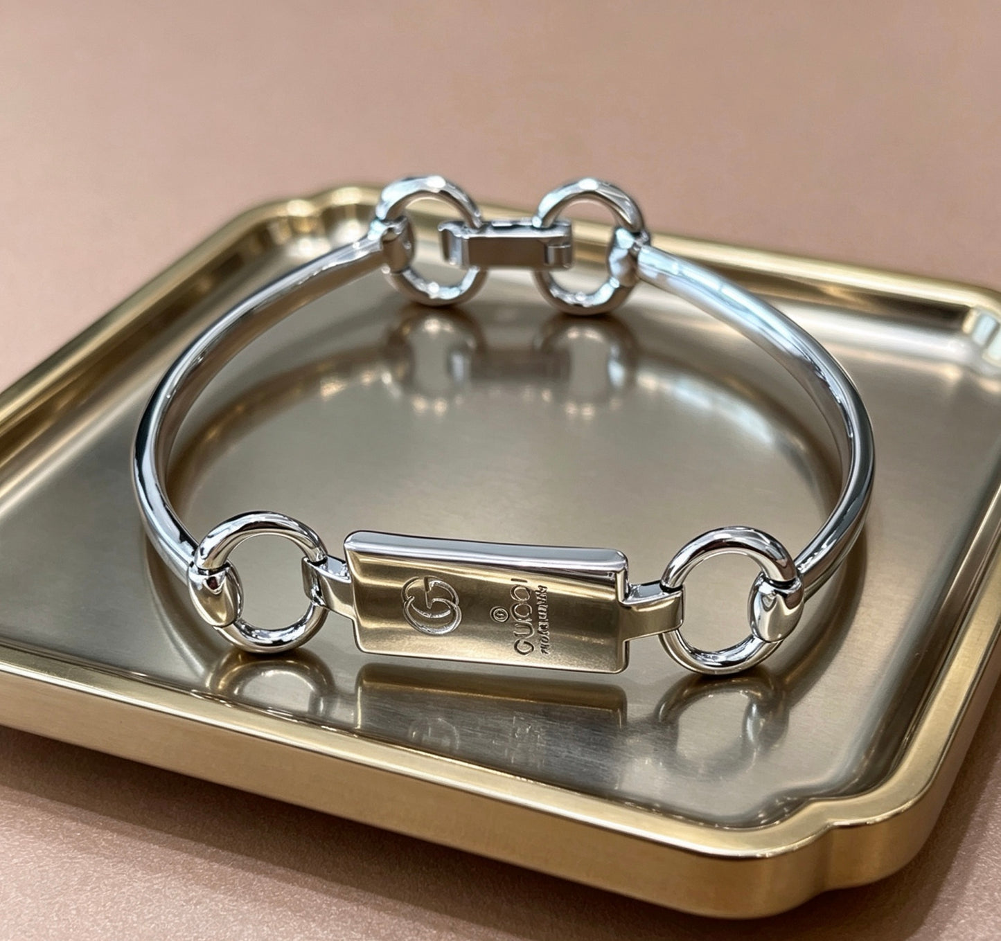 Gucci Vintage Double G Bracelet