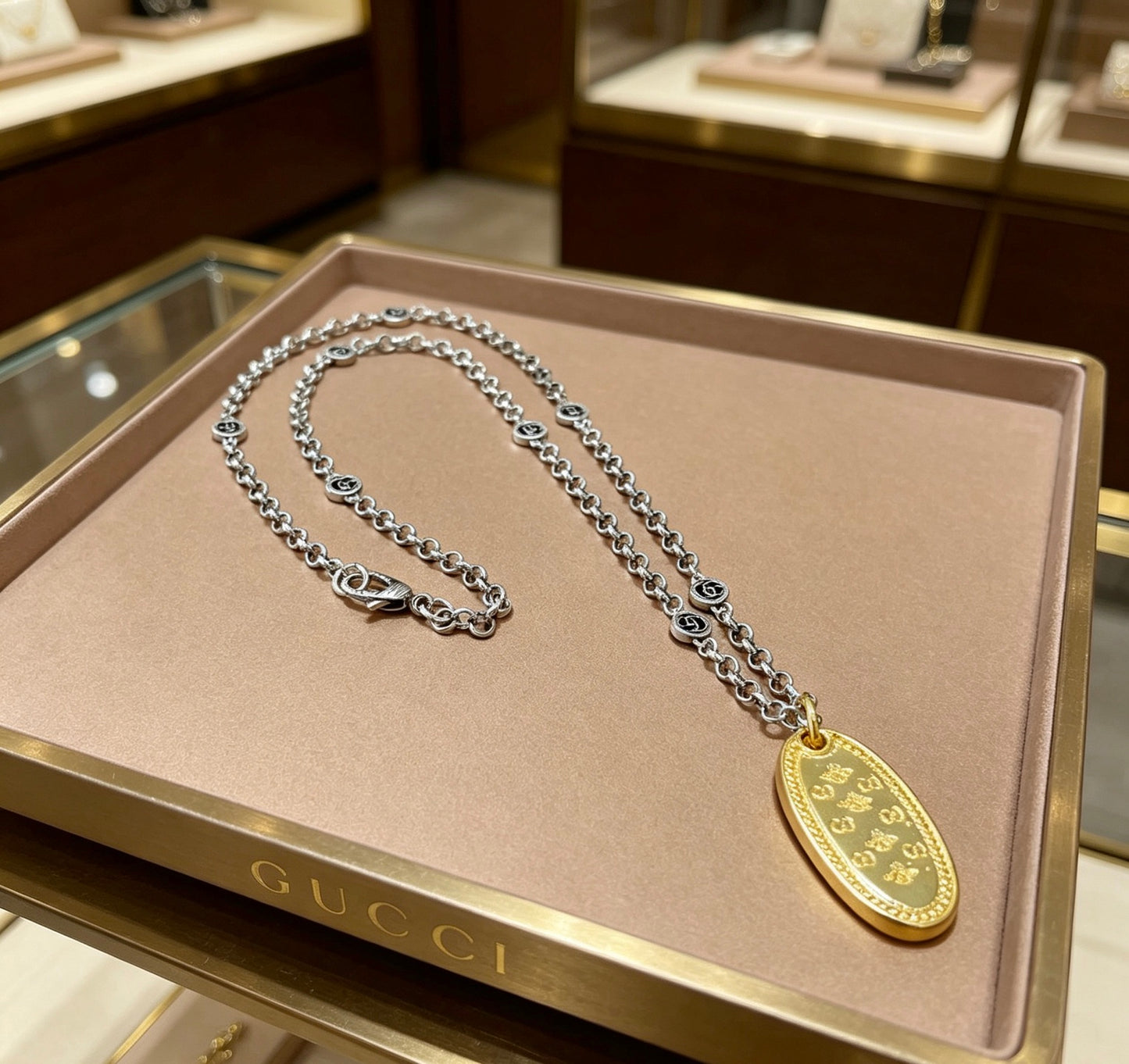 Gucci Vintage Double G Necklace