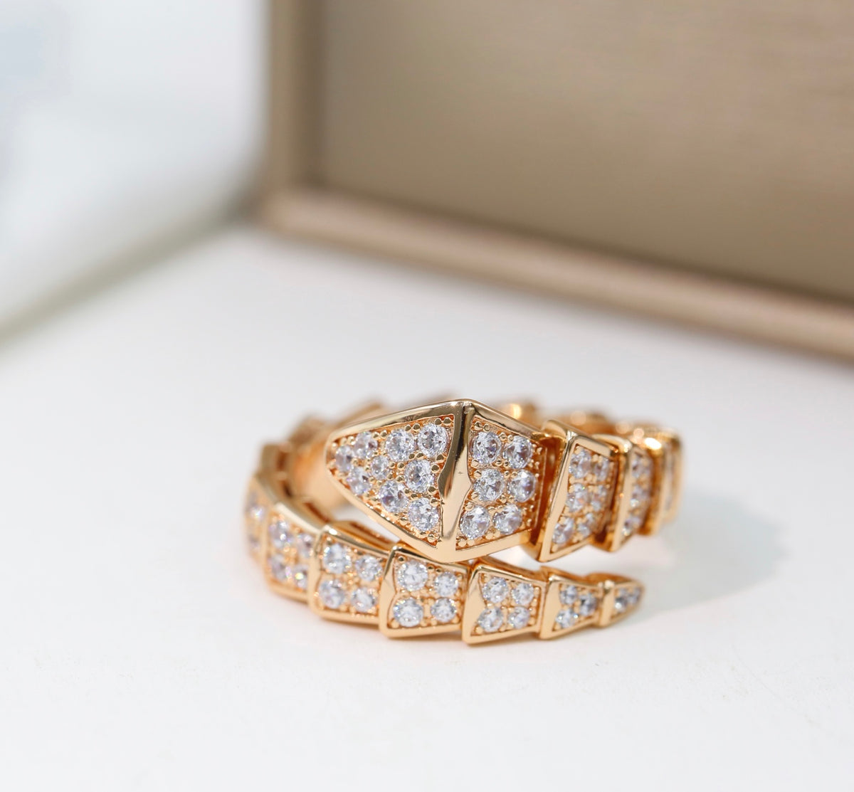 BVLGARI Crystal Serpenti Ring
