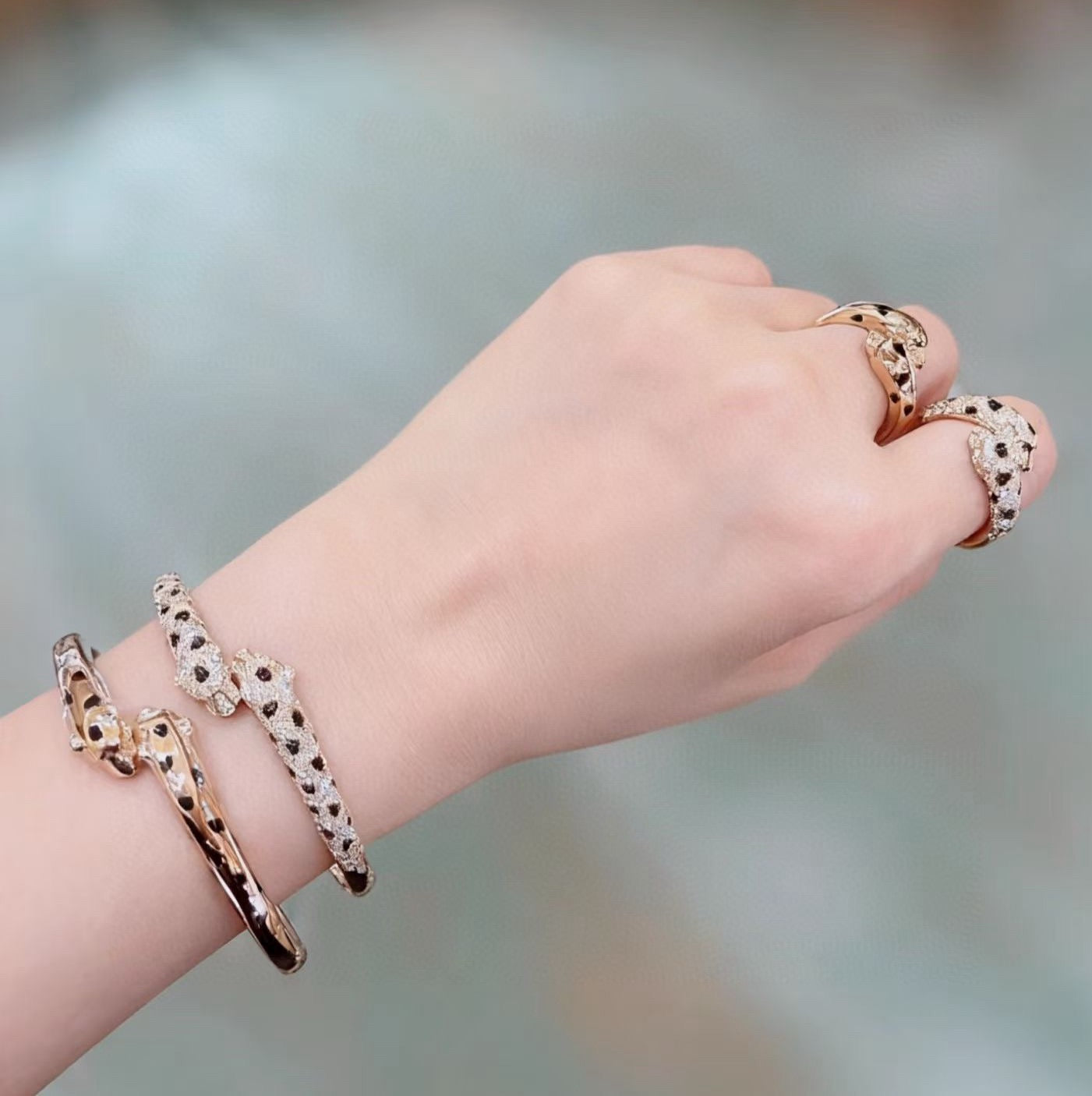 Cartier-Style Panther Head Pavé Bracelet