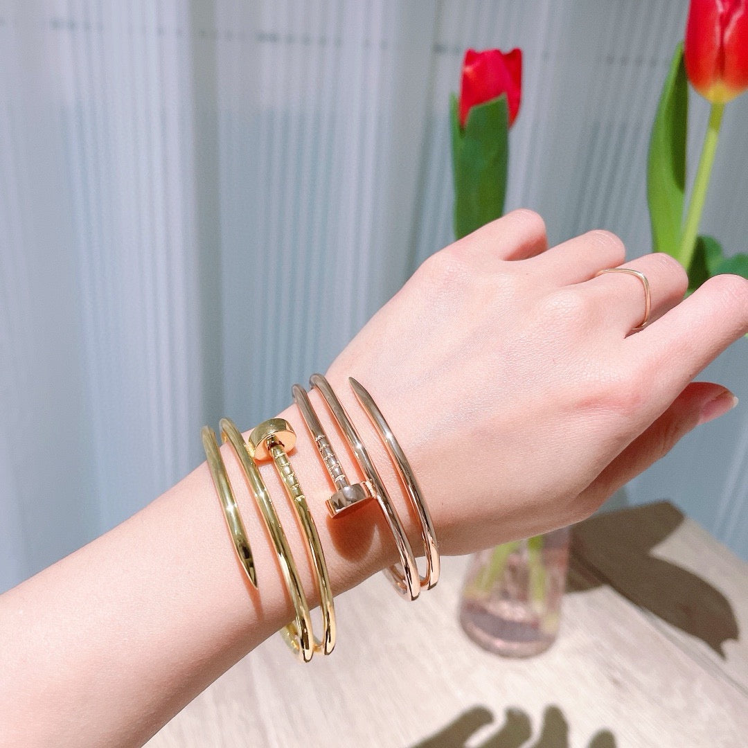 Cartier 18K Double-Row Bracelet (Non-Diamond)