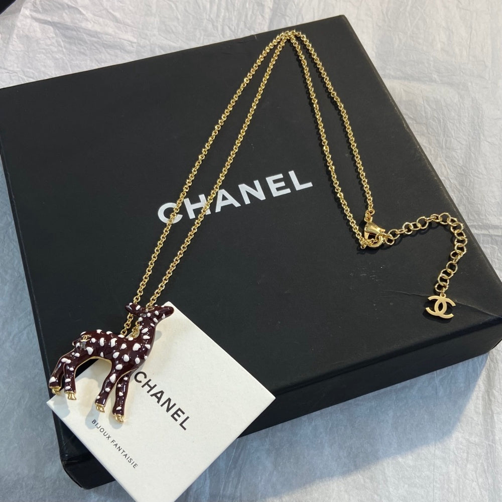 Chanel Enamel Vintage Necklace