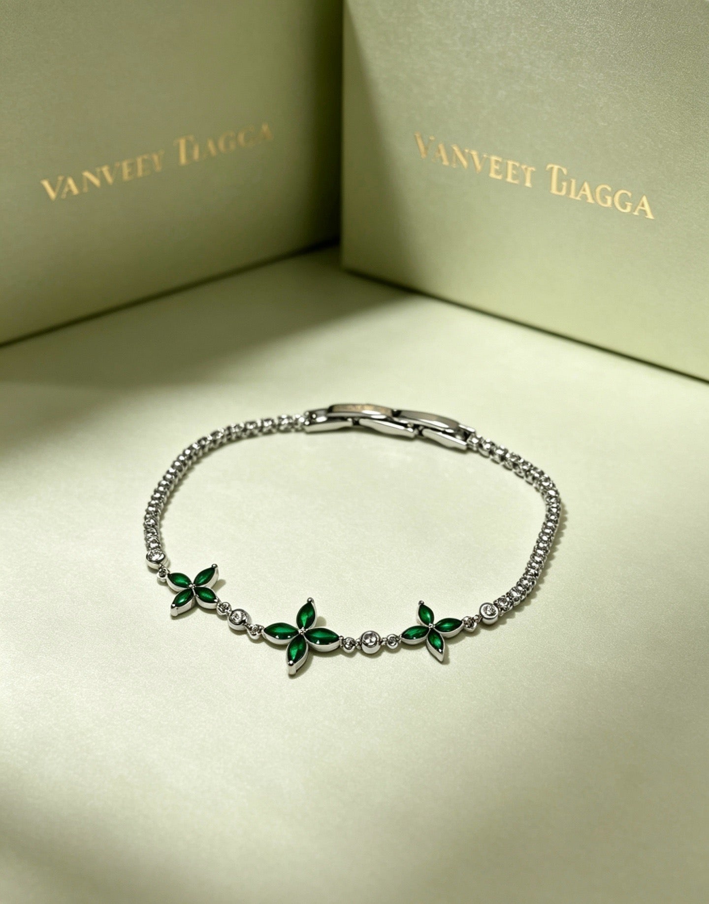 Van Cleef & Arpels-style Clover Bracelet