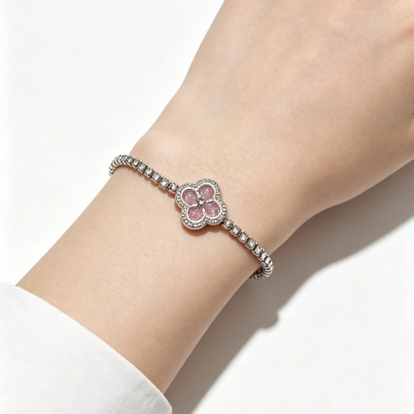 Van Cleef & Arpels-style Clover Bracelet