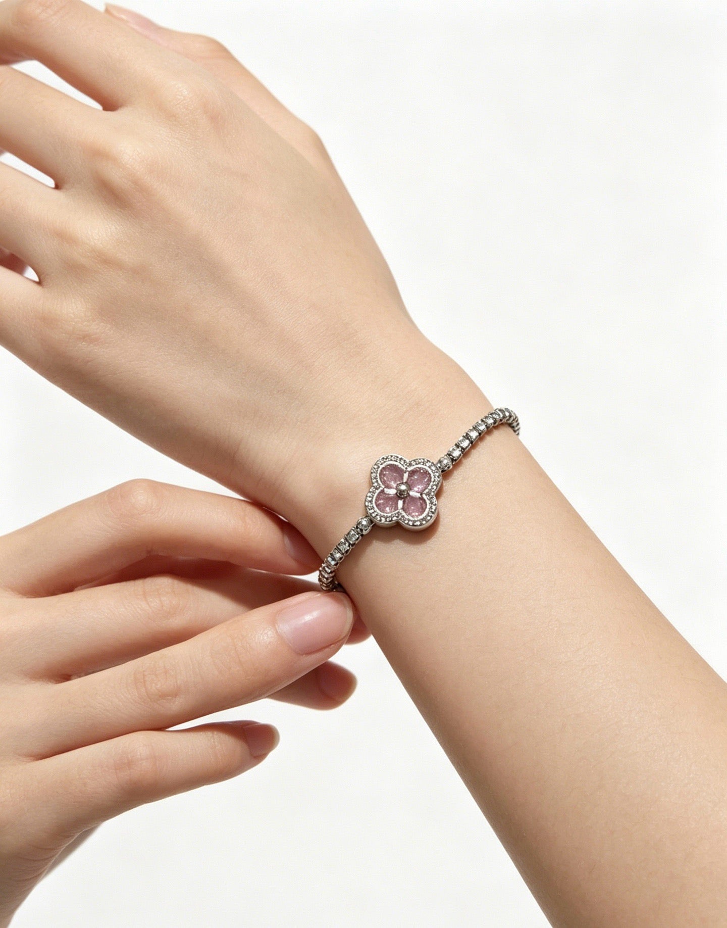 Van Cleef & Arpels-style Clover Bracelet