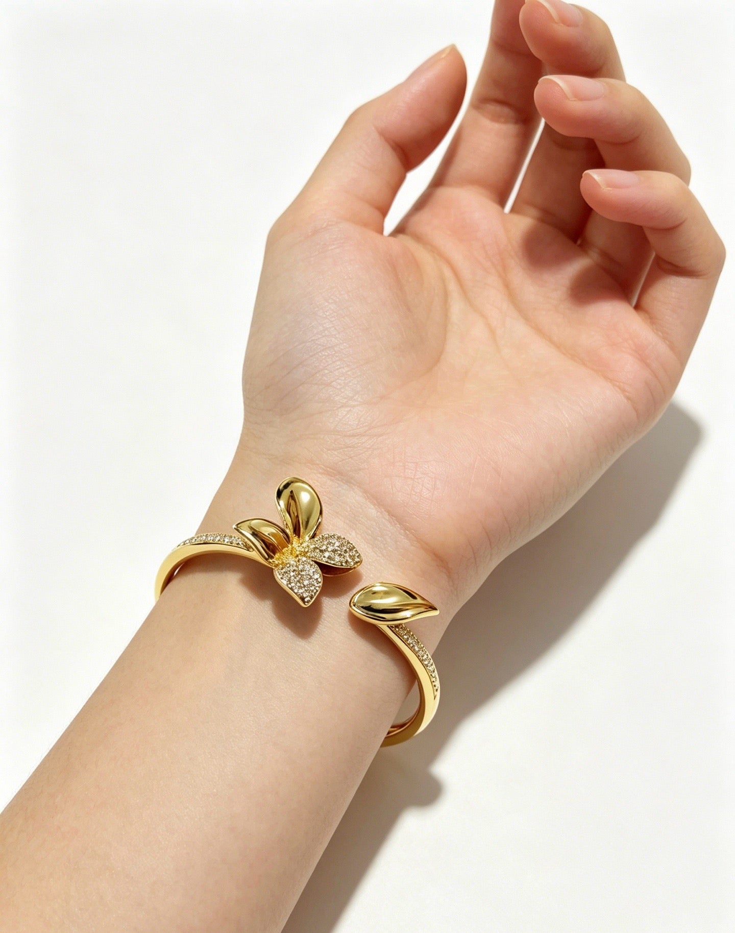 Van Cleef & Arpels-Style Clover Bracelet