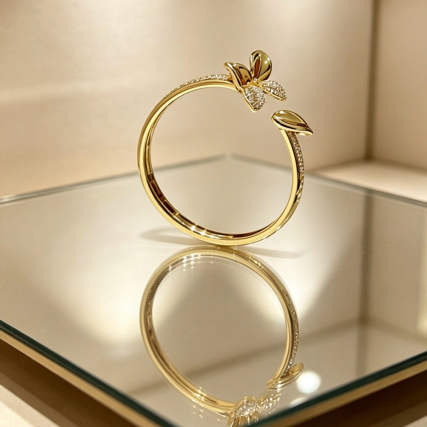 Van Cleef & Arpels-Style Clover Bracelet