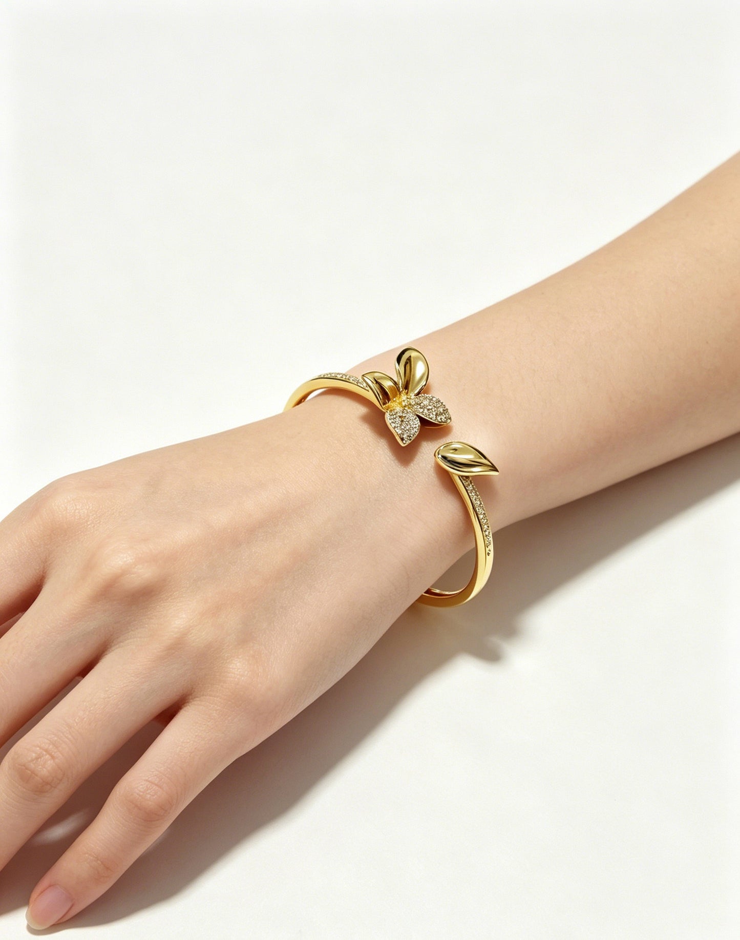 Van Cleef & Arpels-Style Clover Bracelet