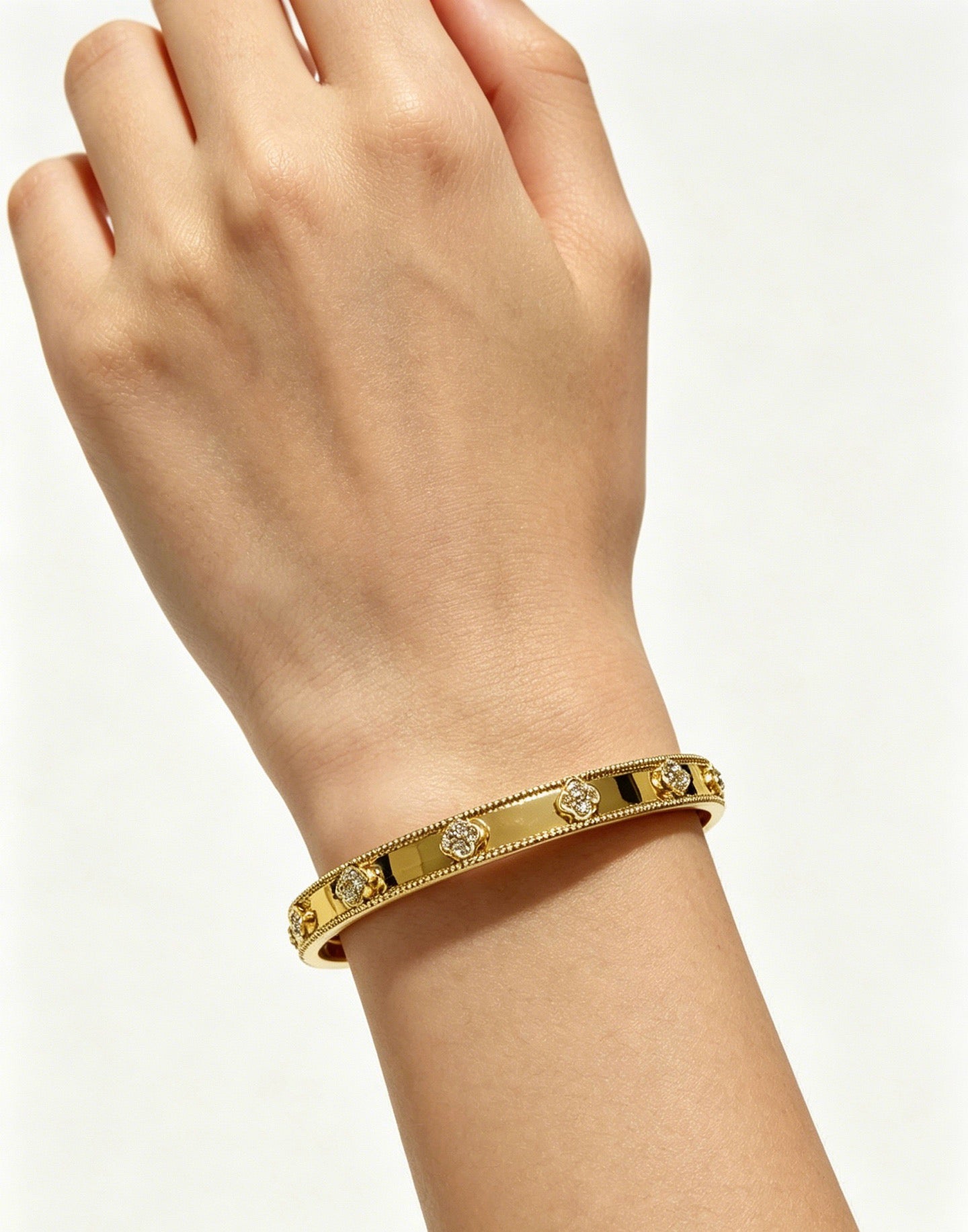 Van Cleef-style Clover Bracelet