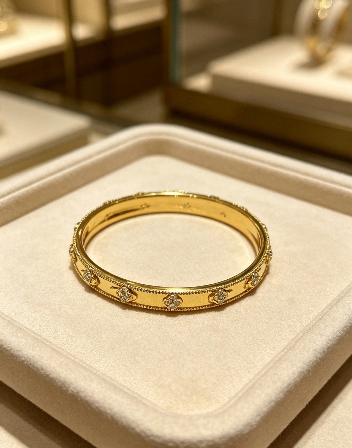 Van Cleef-style Clover Bracelet