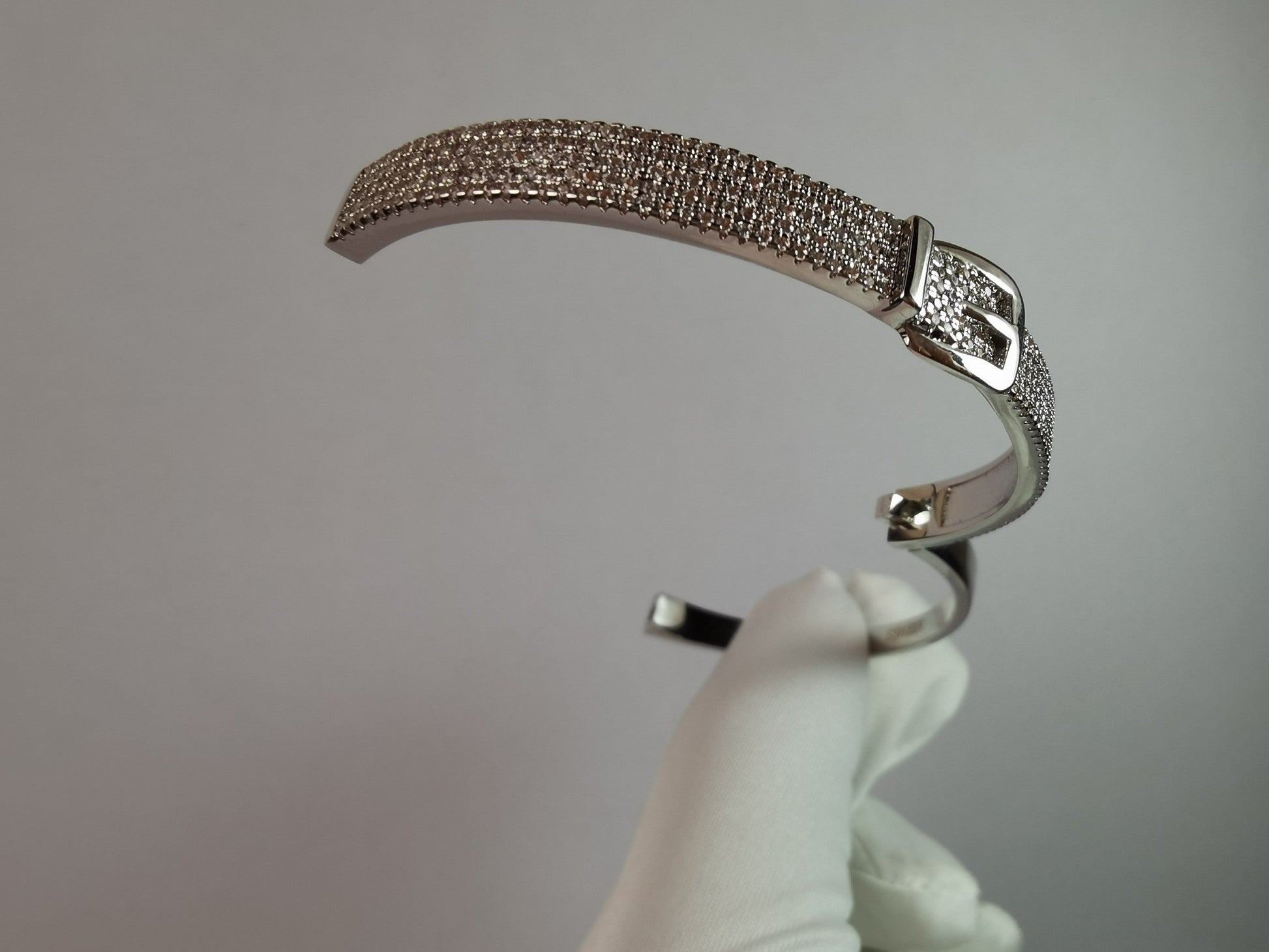 18K Kelly Diamond Vintage Hermes Bracelet