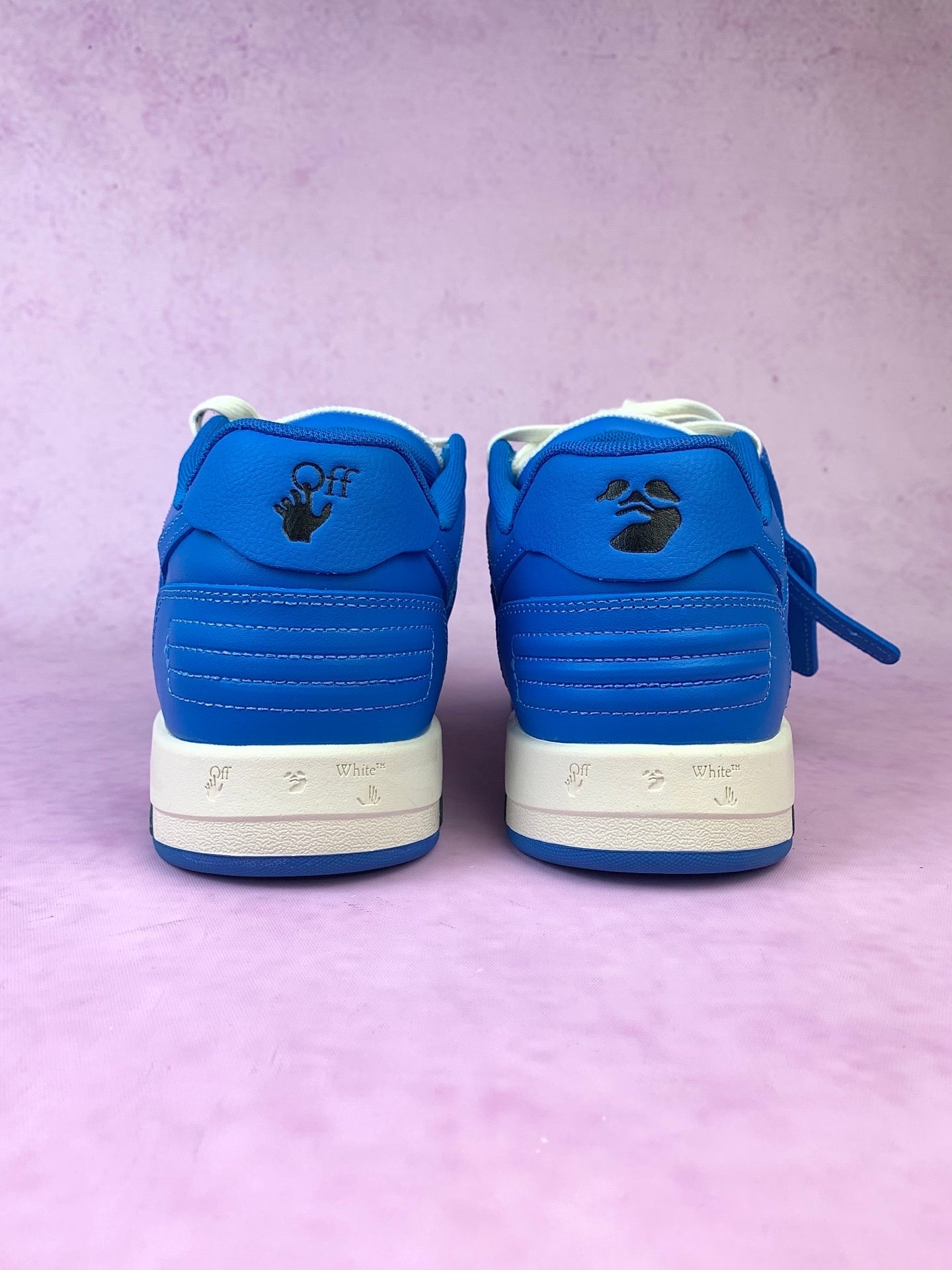 Off  Blue Arrow Sneakers
