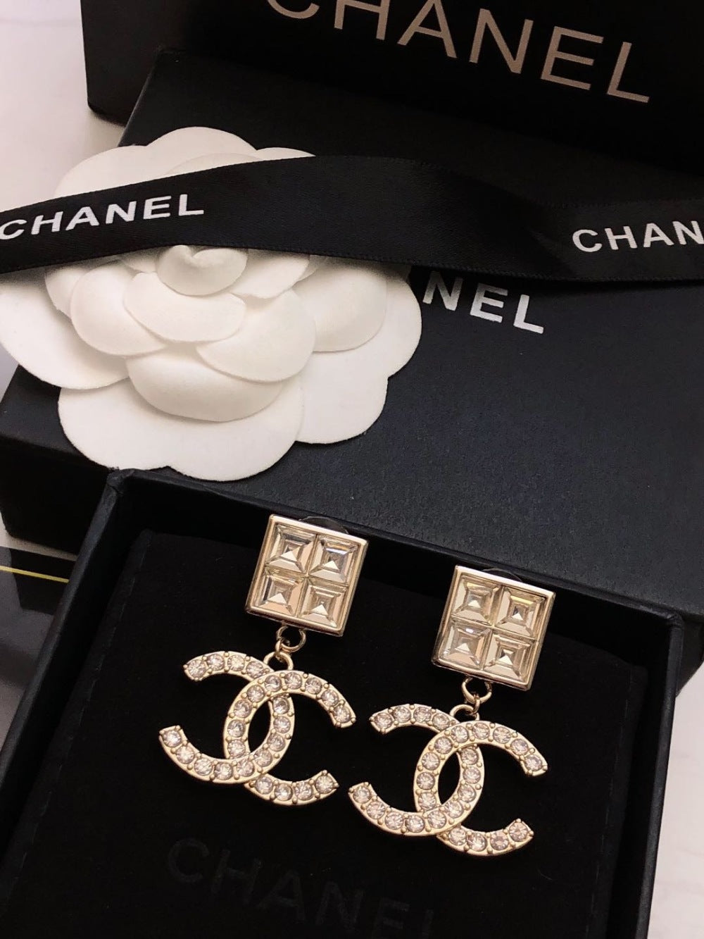 Chanel Pearl Heart Earrings