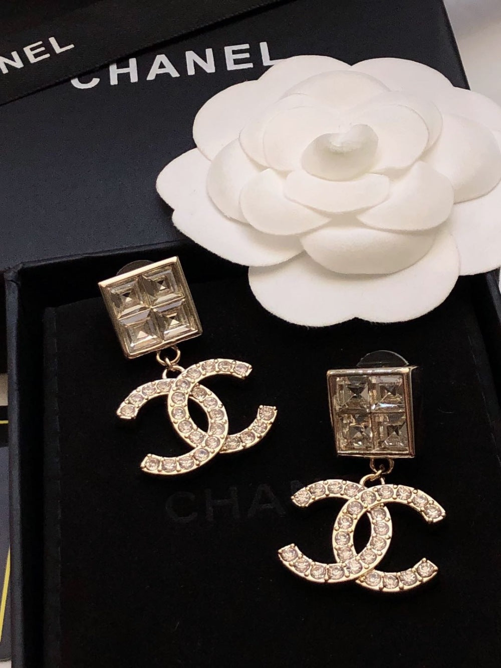Chanel Pearl Heart Earrings