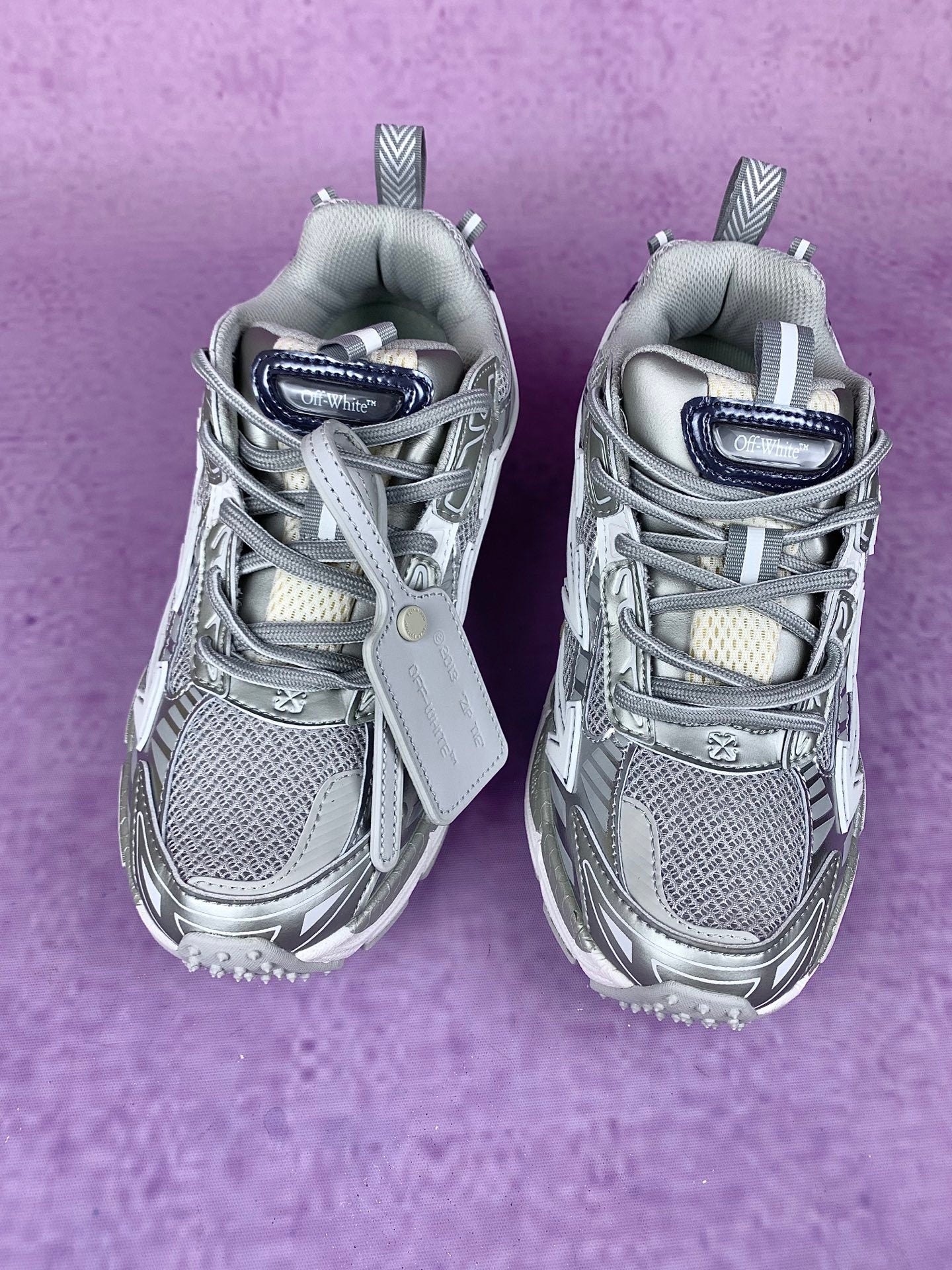 Off  Silver Arrow Sneakers