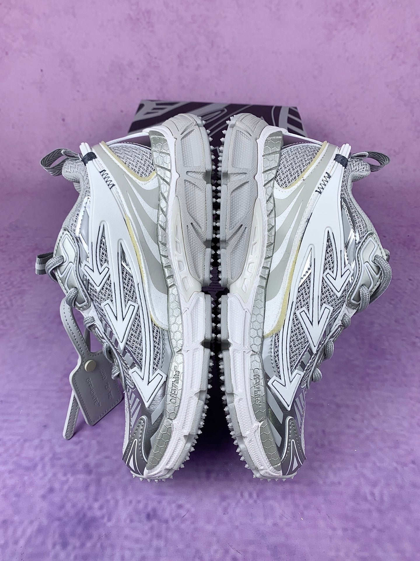 Off  Silver Arrow Sneakers