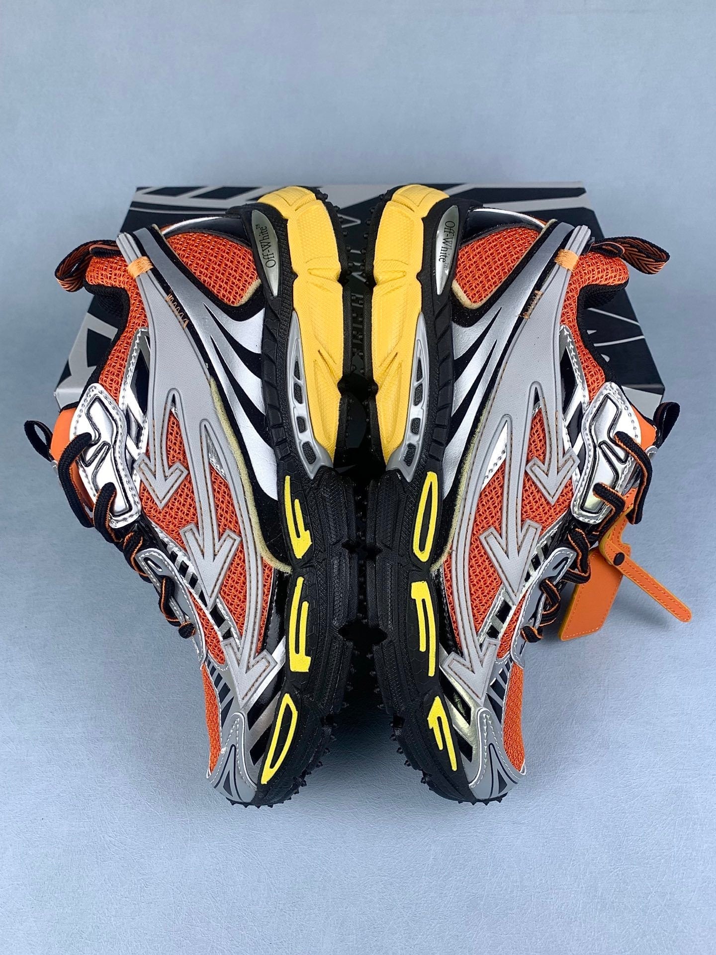 Off  Orange Arrow Sneakers