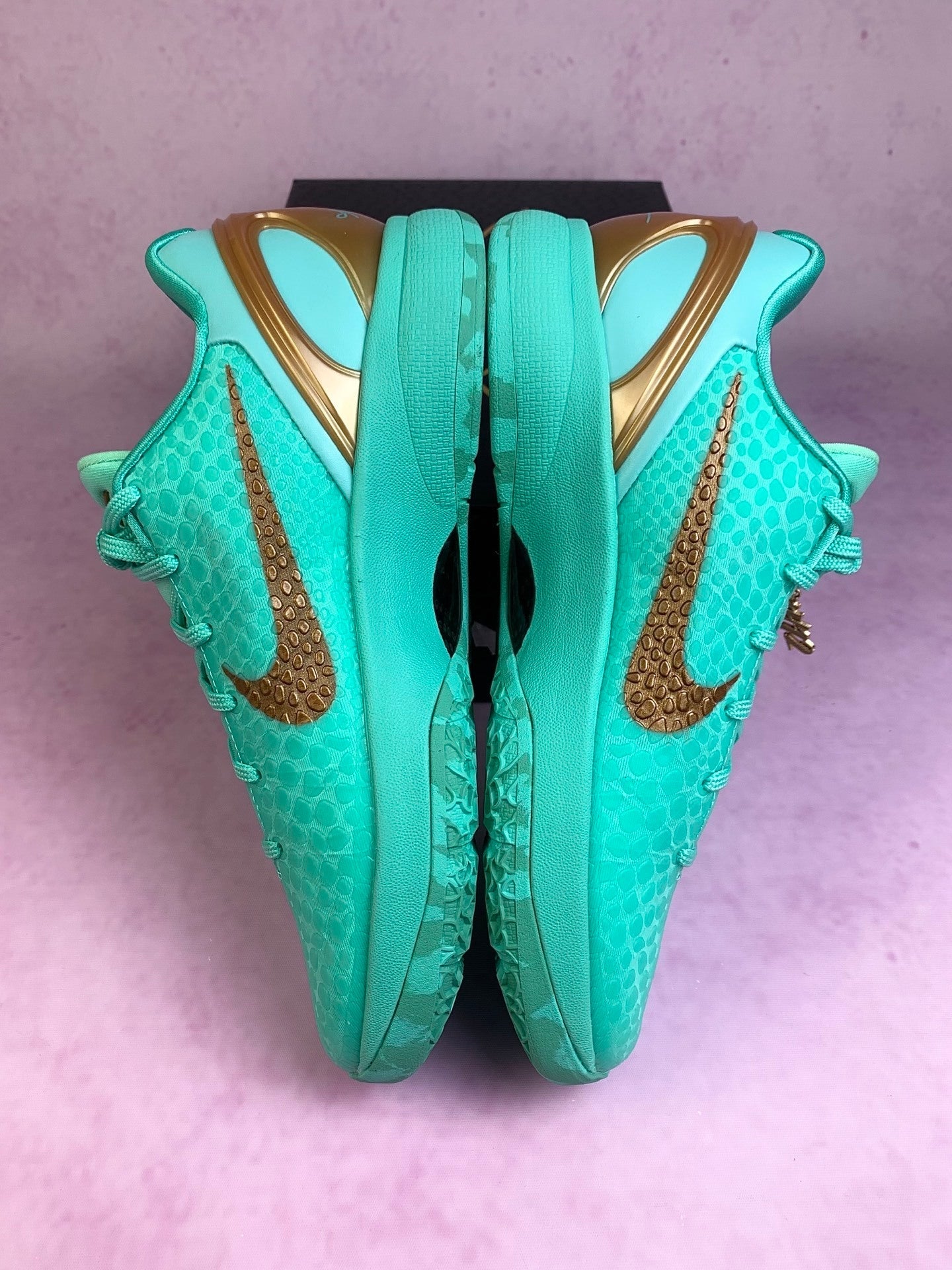 Nike Zoom Kobe 6 Basketball Shoes