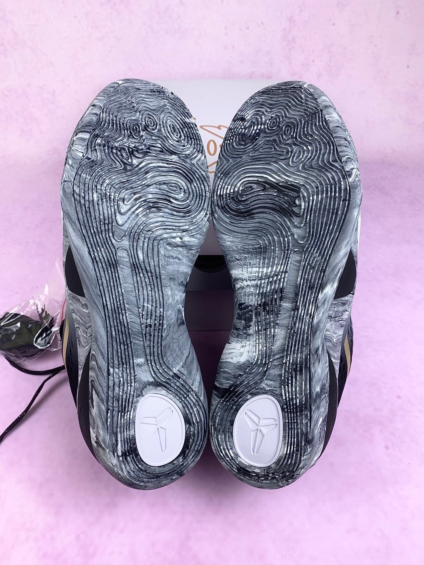 Nike Zoom Kobe 9 Basketball Shoes