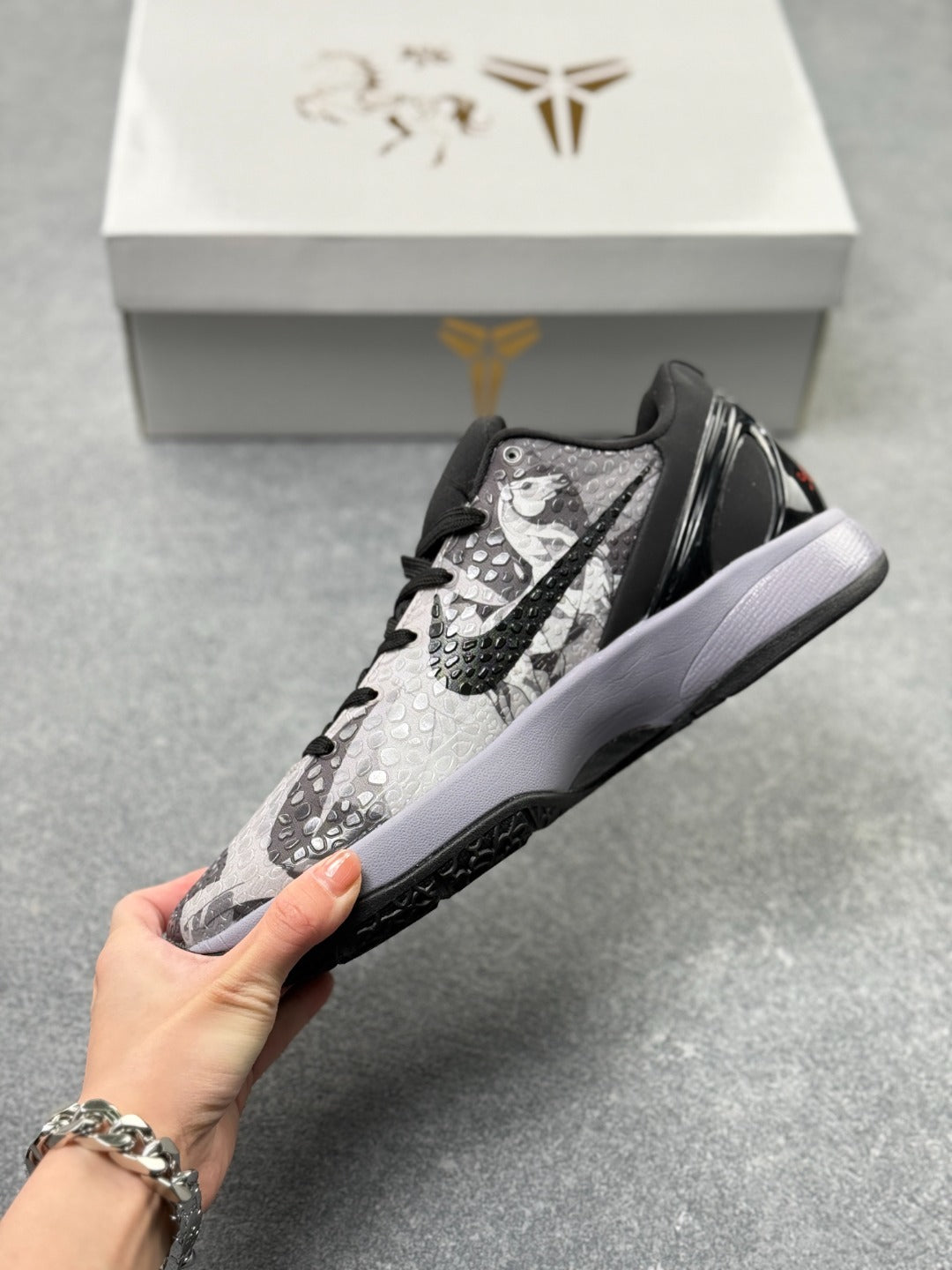 Nike Zoom Kobe 6 Basketball Shoes