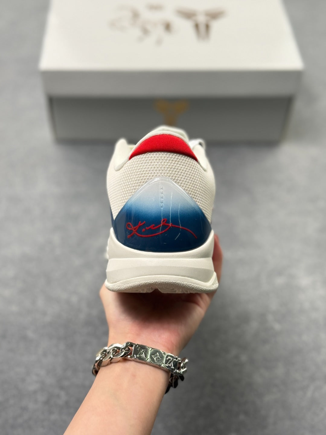 Nike Zoom Kobe 5 Basketball Shoes